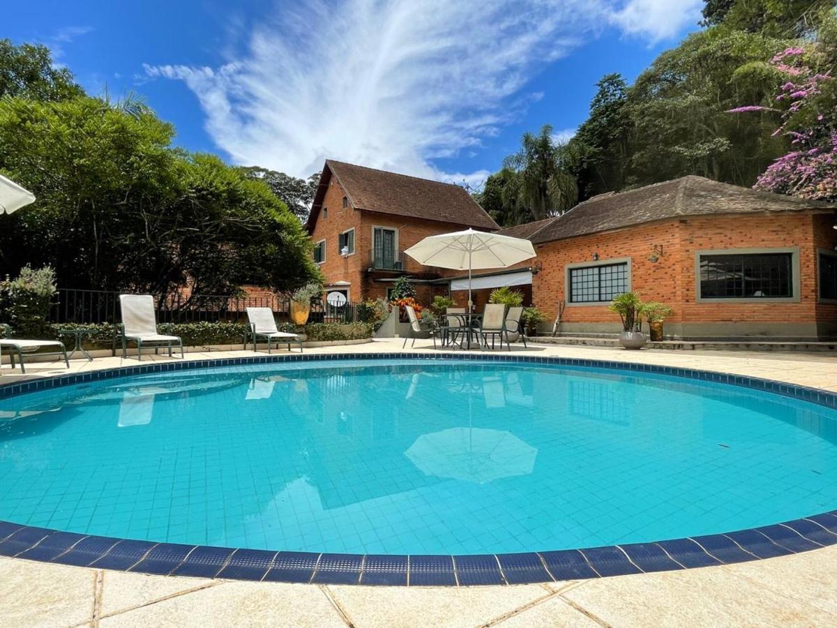 Villa Serena Bed&Breakfast Embu Exteriör bild