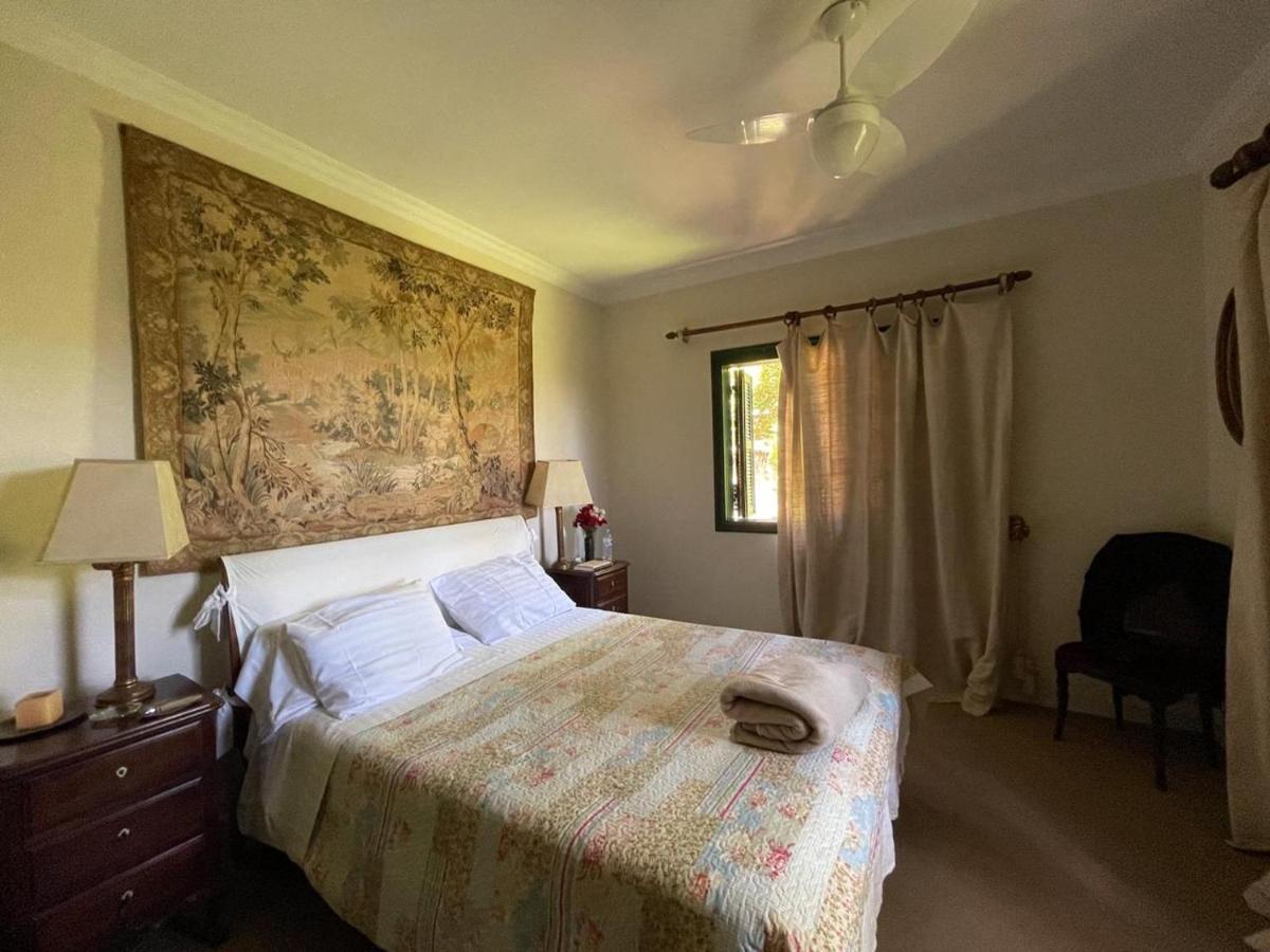 Villa Serena Bed&Breakfast Embu Exteriör bild